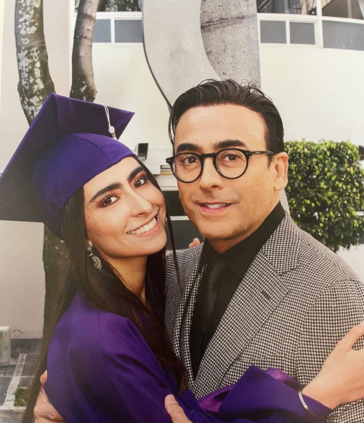 Adal Ramones se pone nostálgico al despedir a su hija Paola
