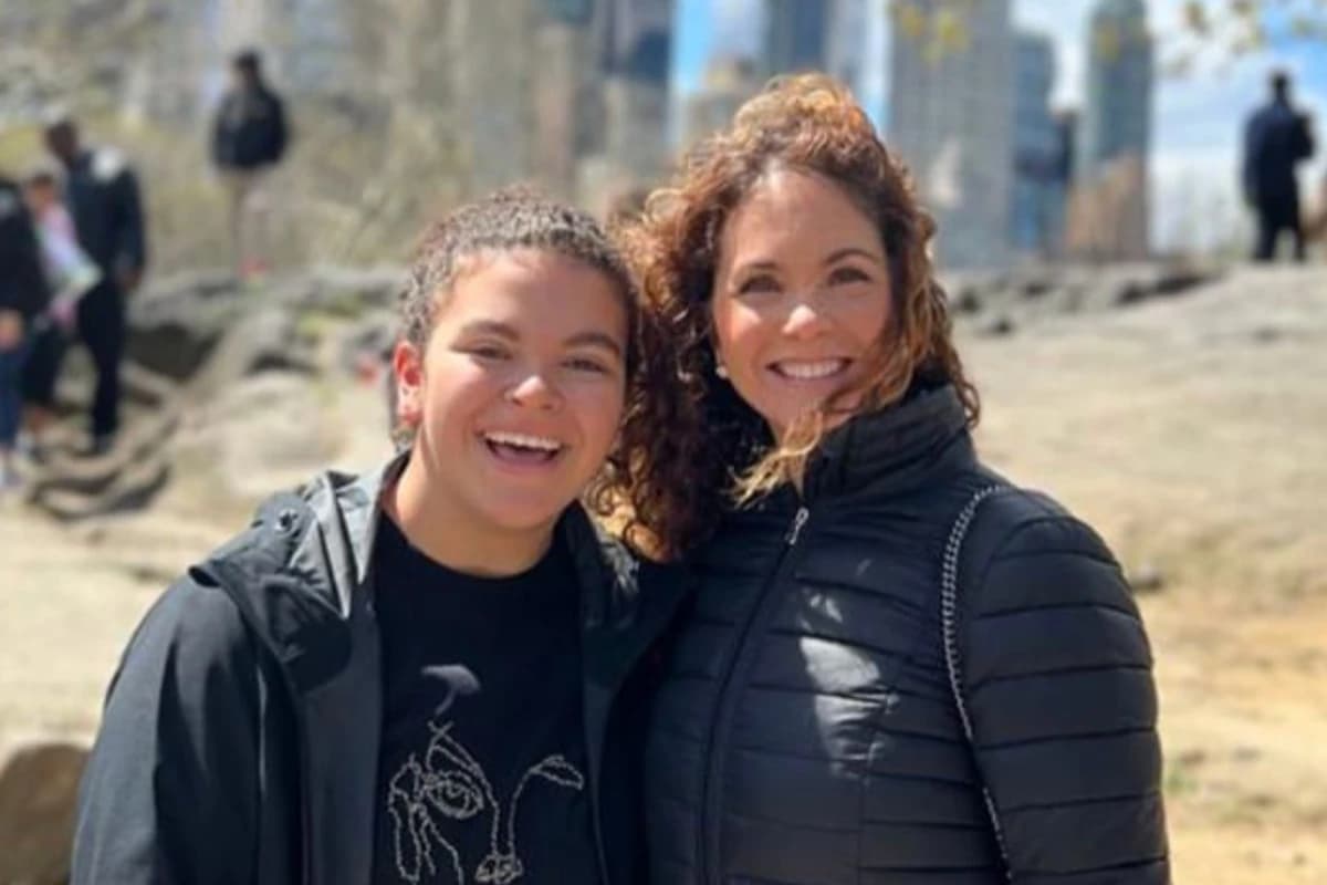 Lucero felicita a su hija Lucerito Mijares en su cumpleaños