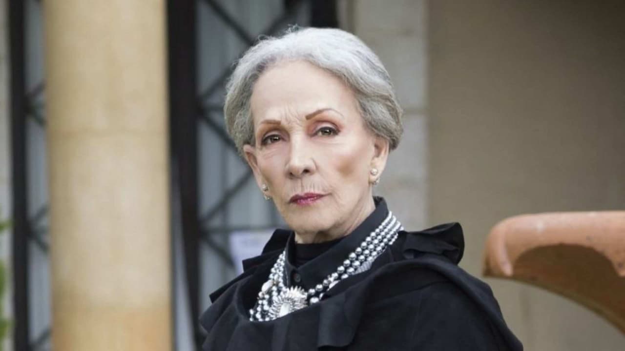 Con un íntimo funeral, así se vivió el último adiós a la primera actriz, Isela Vega