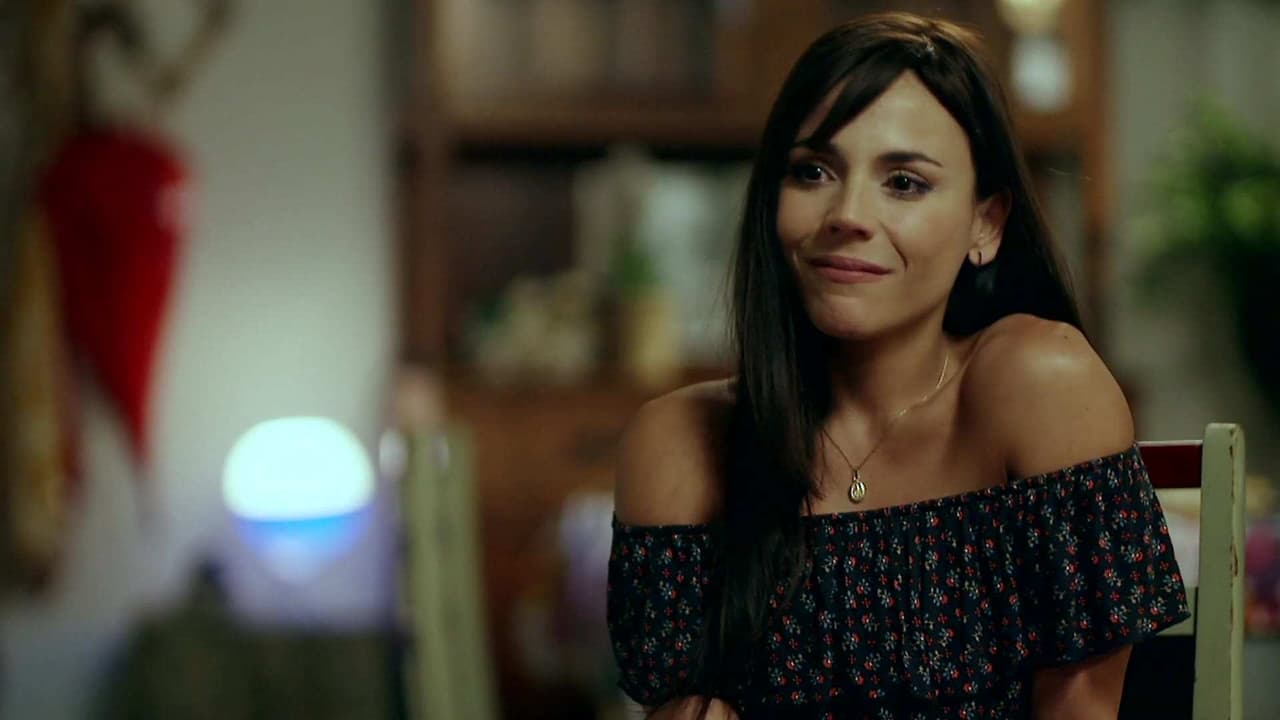 Sin Senos Sí Hay Paraíso: Vanesa le revela algunos secretos del pasado a Catalina