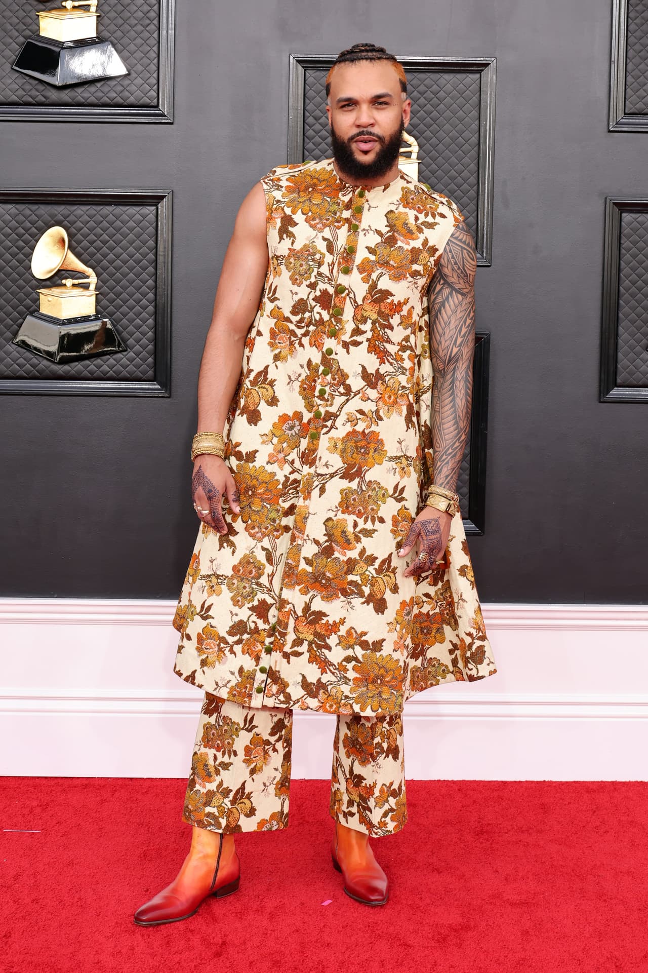 LAS VEGAS, NEVADA - APRIL 03: Jidenna attends the 64th Annual GRAMMY Awards at MGM Grand Garden Arena on April 03, 2022 in Las Vegas, Nevada. (Photo by Amy Sussman/Getty Images)