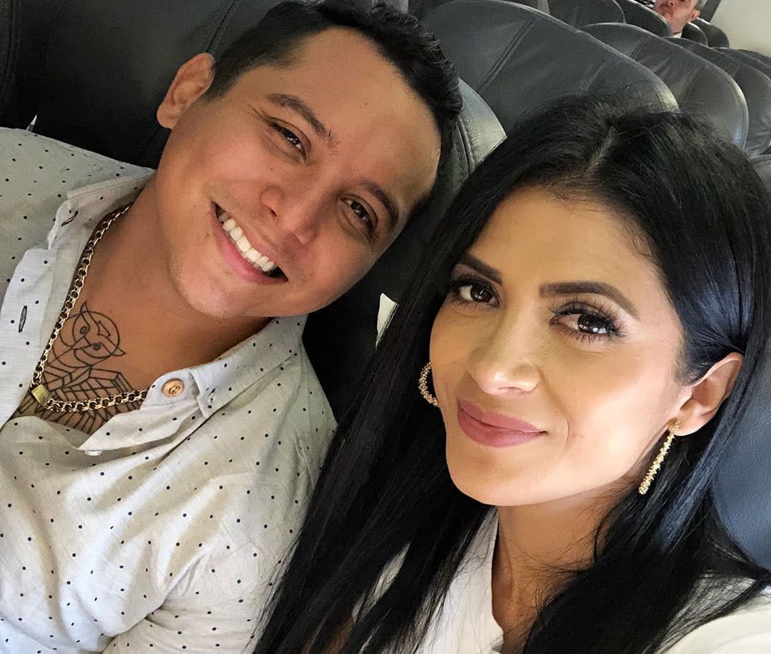 Edwin Luna y Kimberly Flores