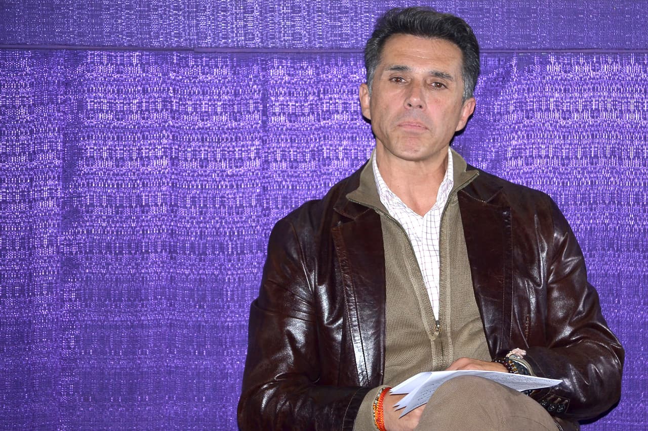 Sergio Mayer aseguró que la única relación que lo unía a 'El Príncipe de la Canción' era de amistad y cariño.