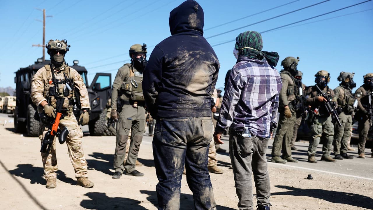 Agricultores anuncian huelga en California en protesta por redadas migratorias