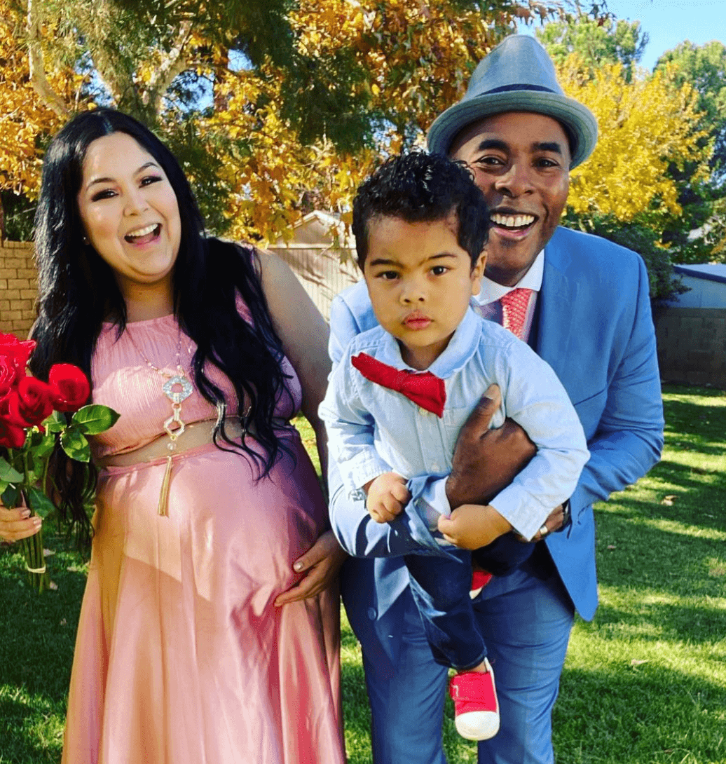 En 7 de enero 
<b>Wendolee Ayala </b>compartió un video para anunciar que el nacimiento de su hija estaba próximo. 
<br>
<br>Después, publicó otro clip para pedir oraciones para su pequeña Hannah, ya que el parto había sido complicado y la bebé tuvo que ingresar a cuidados intensivos en donde la comenzaron a tratar de una neumonia, ya que aspiró meconio.