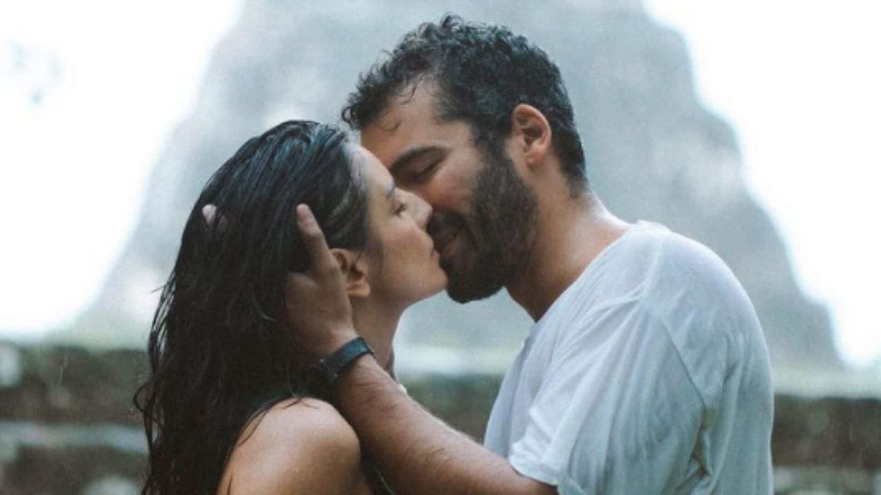 Novio de Aislinn Derbez ‘niega’ su relación con la actriz y así le reclama ella