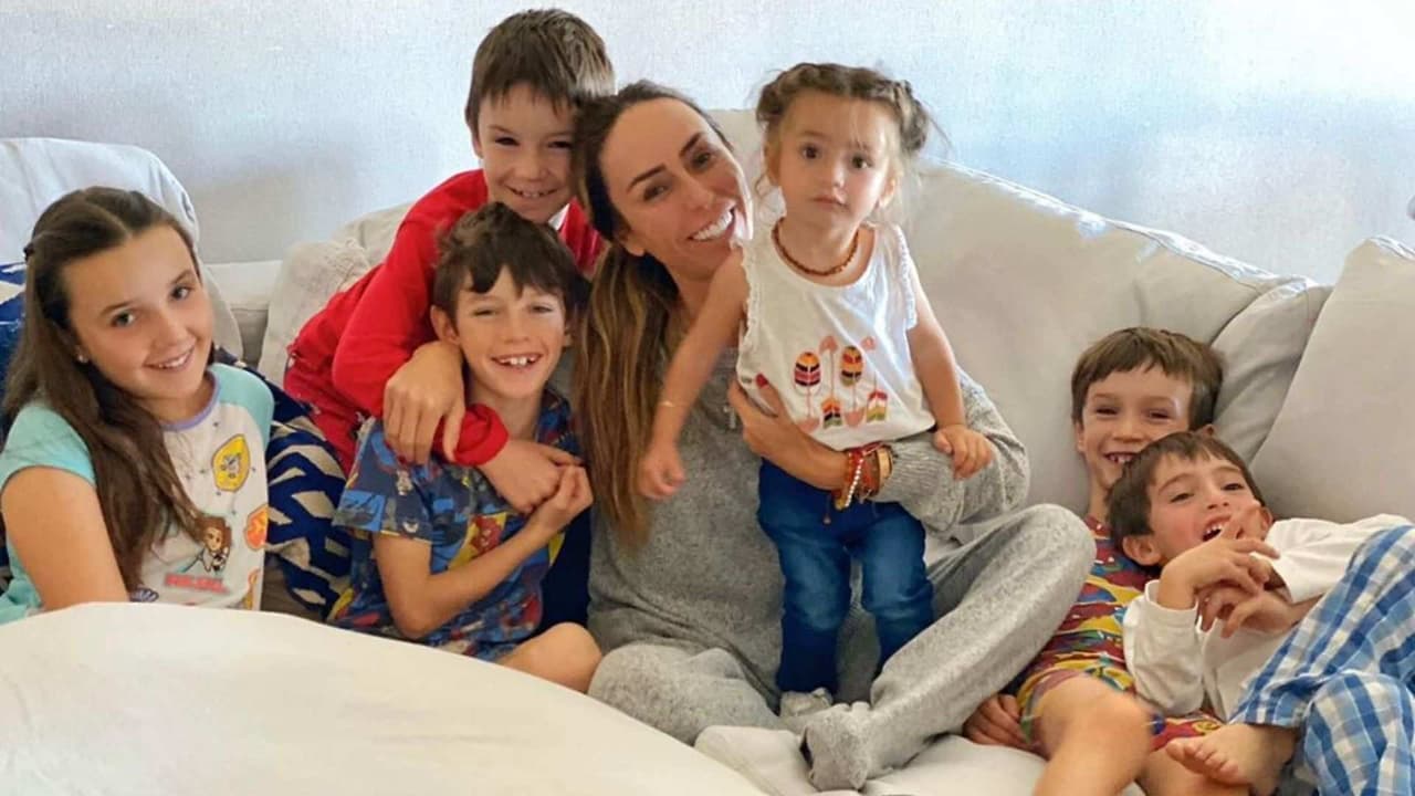 ‘¡Clases en casa!’: Inés Gómez Mont y sus hijos estudian desde su hogar por cuarentena del coronavirus