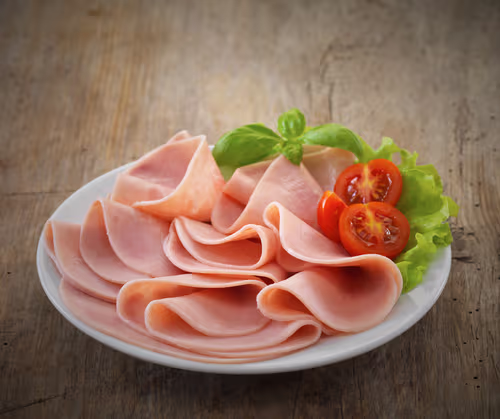 5. jamón de pavo con ensalada. Si te parece muy insípido le puedes poner una cucharadita de aceite de olivo y vinagre, sal y pimienta.