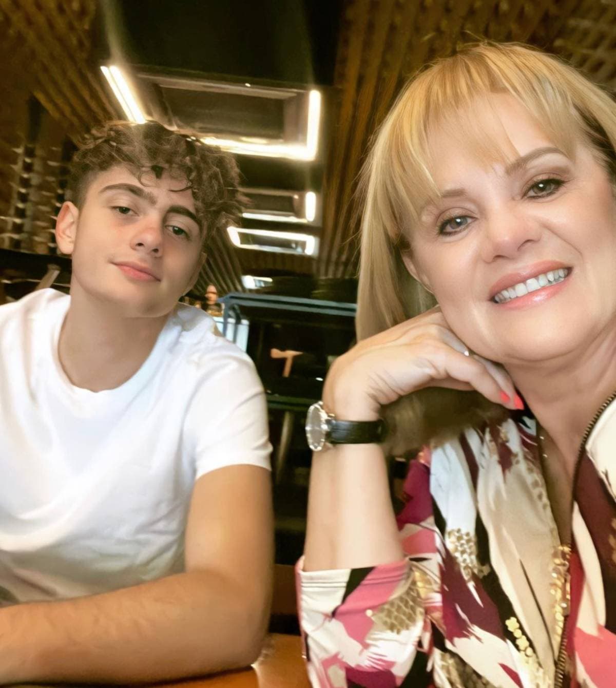 Erika Buenfil celebrará el Día del Padre junto a su hijo