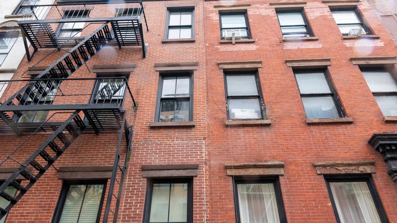 El alquiler en Nueva York podría subir hasta un 7.75%: hay preocupación entre los inquilinos