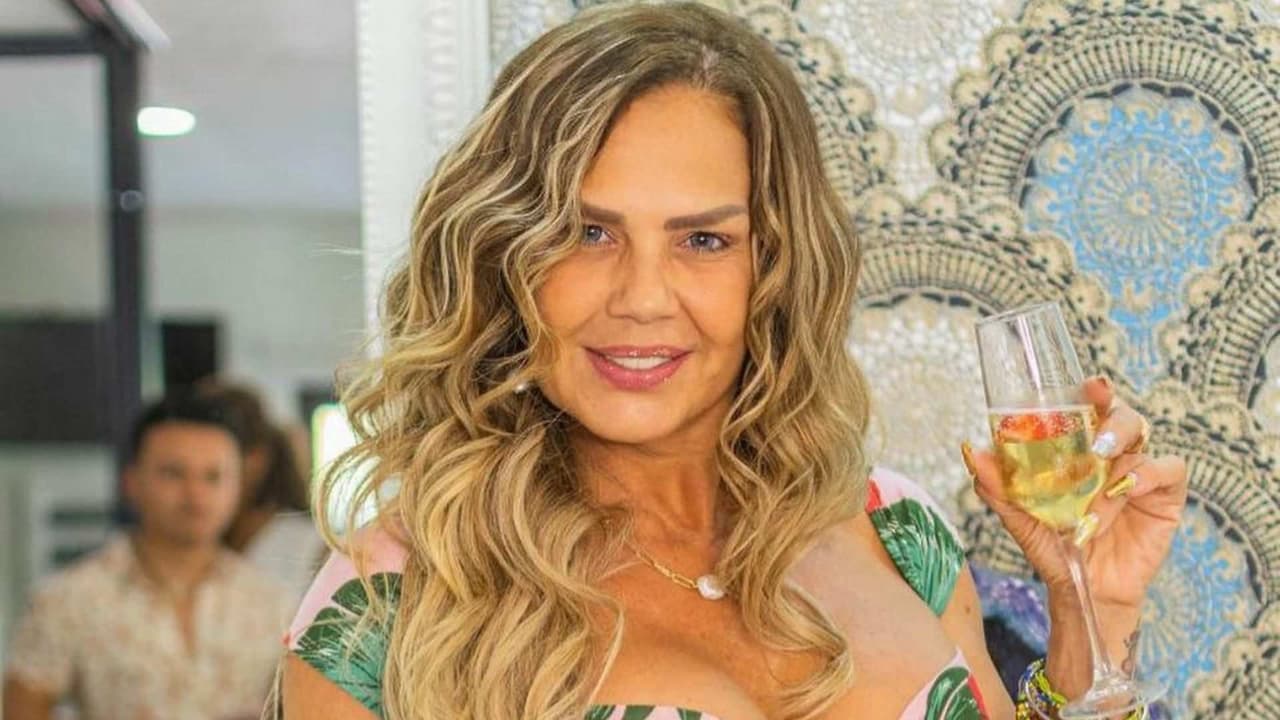 Niurka y sus amigas viven una noche llena de fiesta, baile y Drag Queens