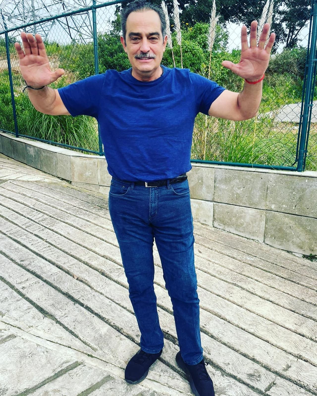 Omar Fierro revela que cobra 14 centavos de regalías por algunas películas
