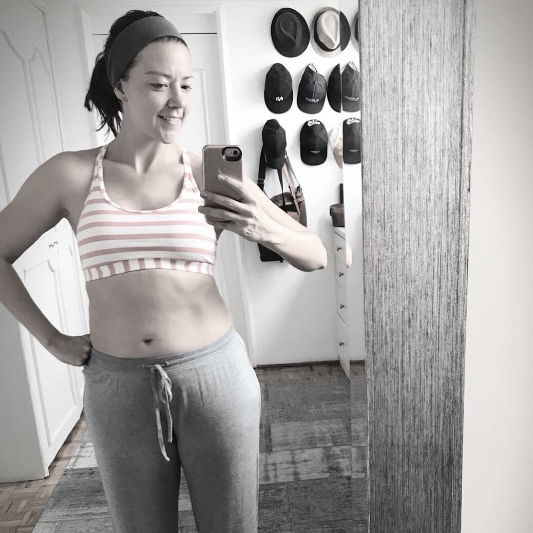 "Esta soy yo, semanas después de despedirme de Tami, mi personaje en #DulceFamilia; el personaje que me llevó a una gran transformación externa, pero también interna.
<br>Desde muy joven empecé una batalla contra mi cuerpo porque no era “lo que debía de ser”. Mientras más me angustiaba por llenar las expectativas de los demás, de cómo “debía” verme, mi cuerpo más se resistía", escribió Fer en junio de 2018 en su instagram, cuando comenzaba su pérdida de peso.