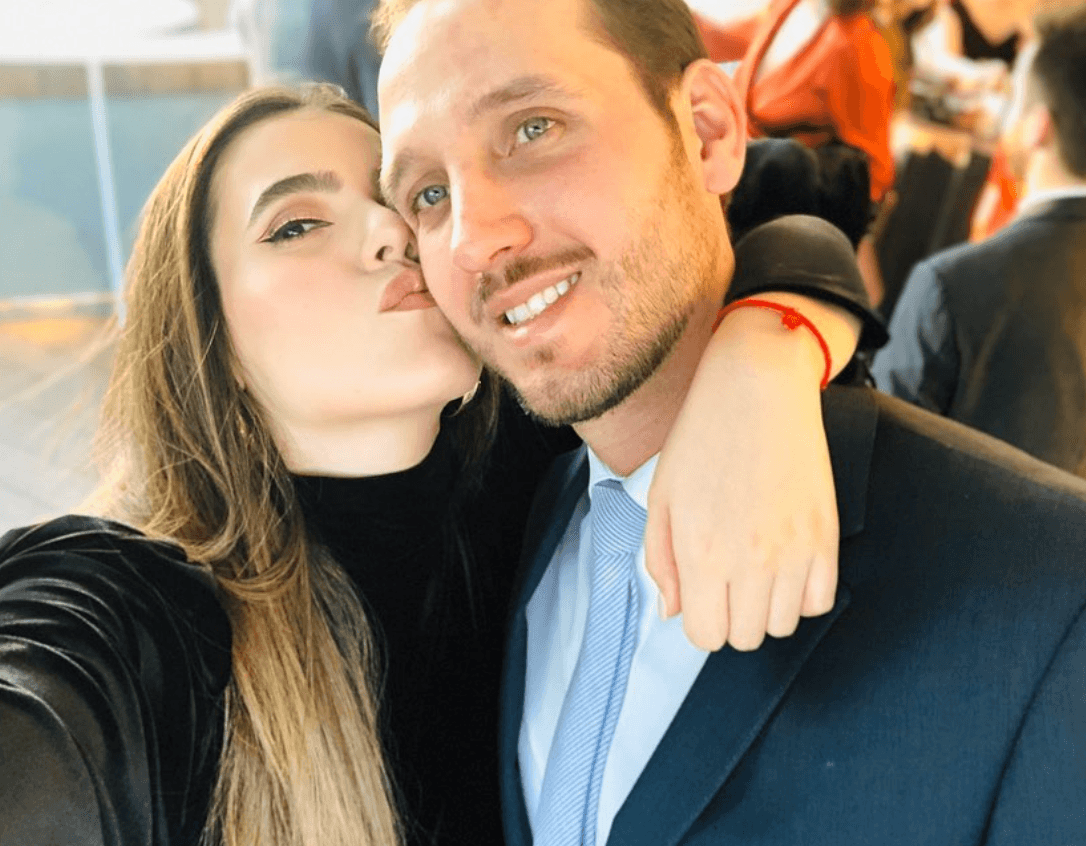 Camila Fernández comparte la primera foto que se tomó embarazada y revela el nombre de su bebé