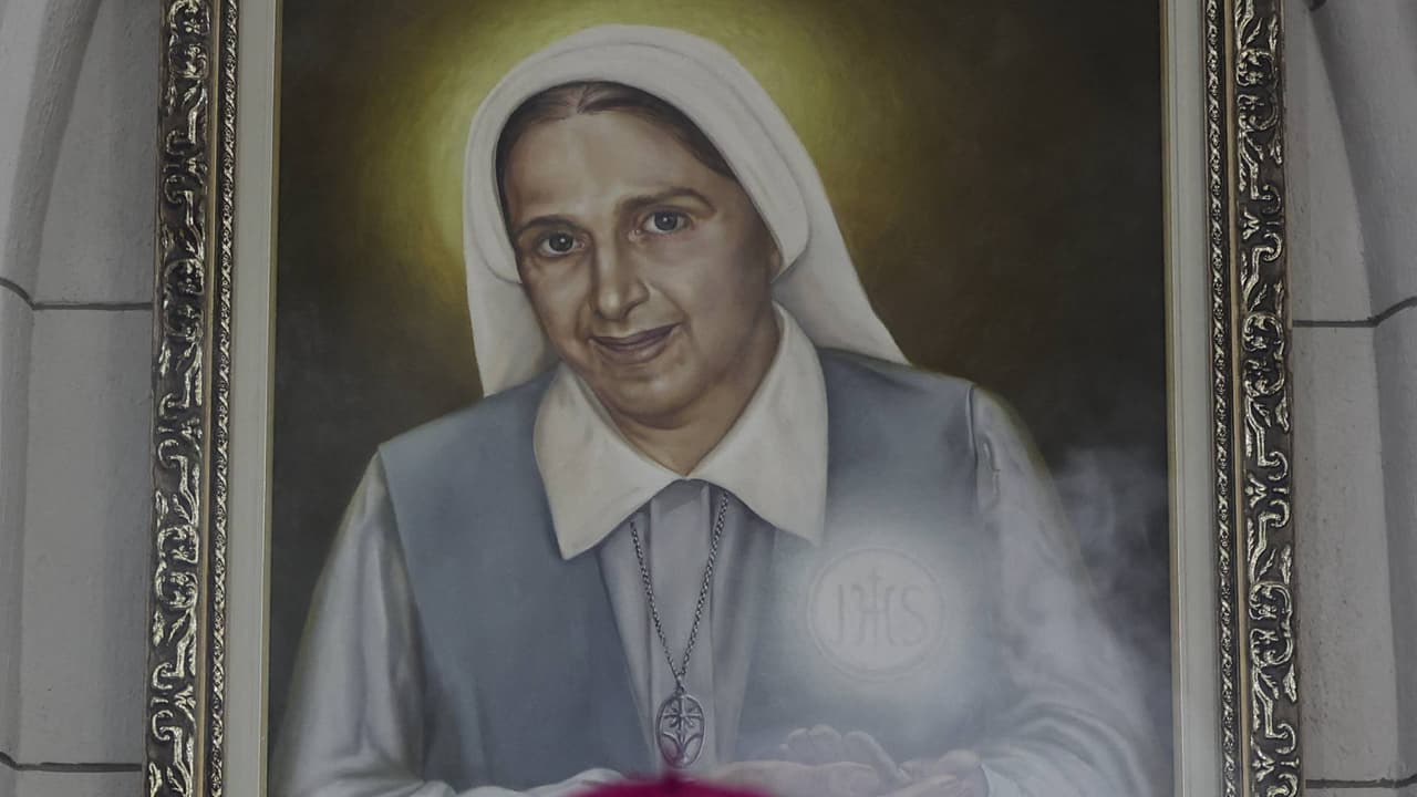 Sencilla y humilde: recordamos la vida y los "milagros" de la santa venezolana Carmen Rendiles