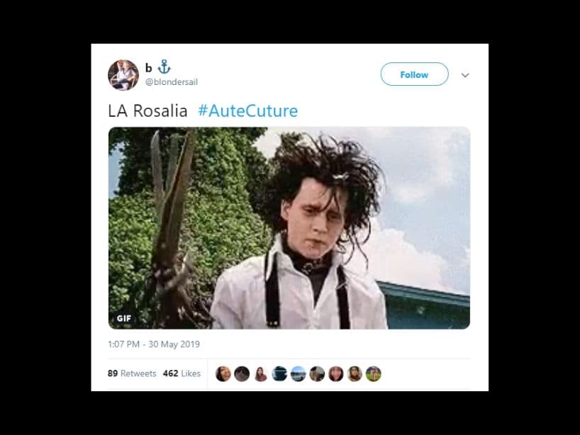 Hasta Johnny Depp le quiso compiar el estilo a Rosalía... ¿o fue al revés?