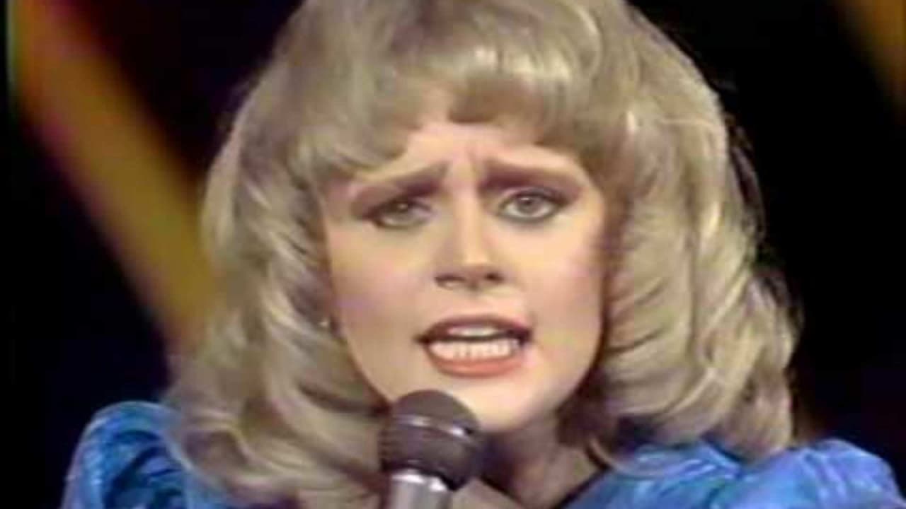 Así se oye 'Ramito de Violetas' en voz de Erika Buenfil y su etapa como cantante