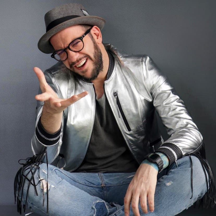 Faisy denuncia el robo de su auto