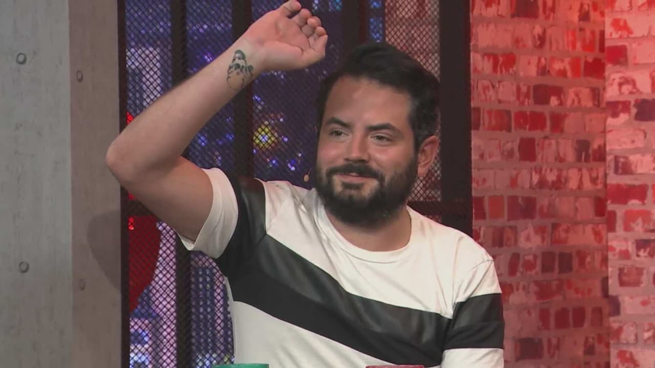 José Eduardo Derbez se arrepiente de uno de sus tatuajes y dice que se lo va a quitar
