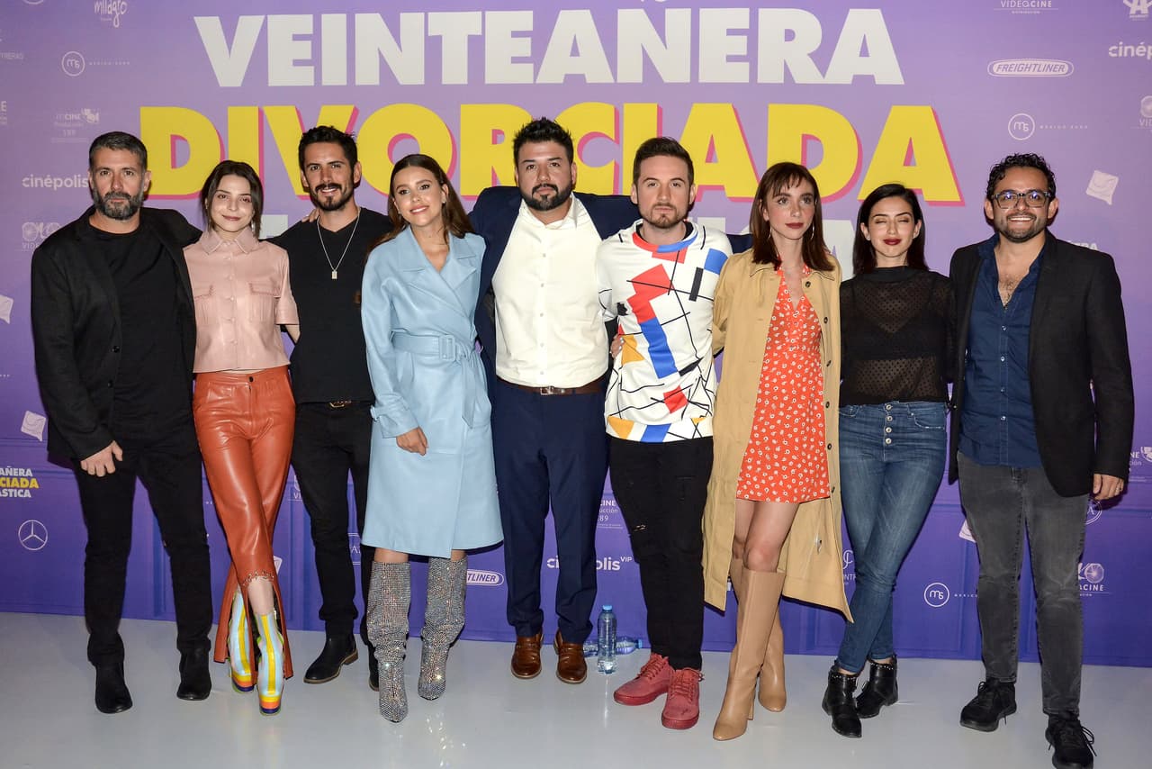 '
<b>Veinteañera, Divorciada y Fantástica'</b>, la comedia mexicana dirigida por el cineasta Noé Santillán, en la que Paulina Goto, Jesús Zavala y Vadhir Derbez tiene su primer papel protagónico, cuenta la historia de Regina, una joven que, tras pensar que tenía toda su vida armada y su "felices para siempre", se divorcia y descubre que la vida tiene mucho por enseñarle todavía.
<br>
