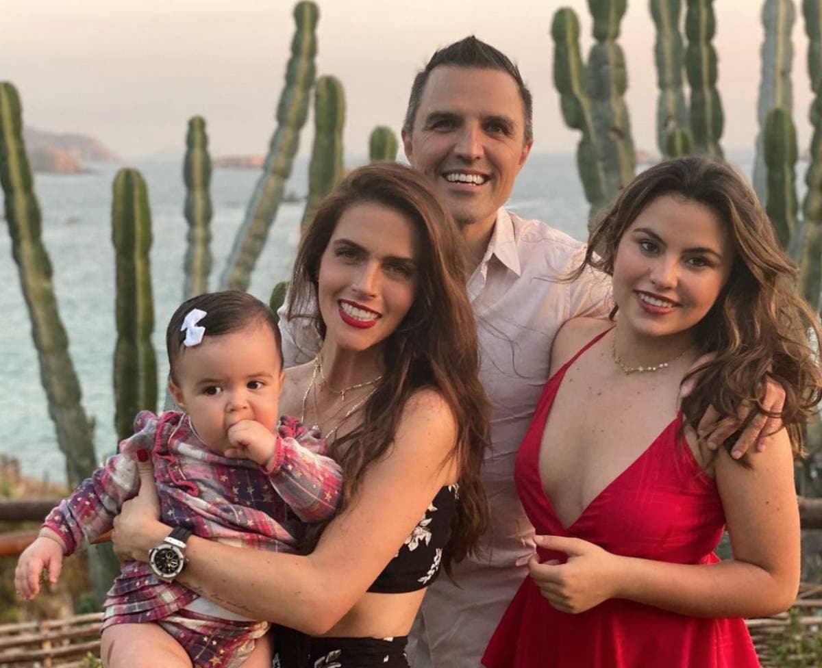 Hijastra de Claudia Álvarez le dedica emotivo mensaje de felicitación