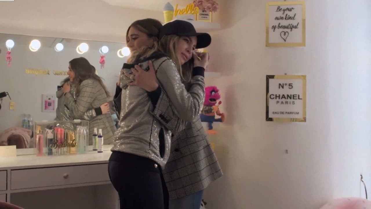 Este es el momento exacto en el que Galilea Montijo inyecta a Belinda para que recupere la voz