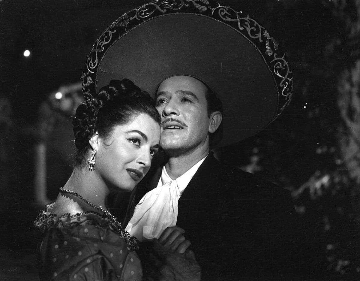 Elsa Aguirre recuerda la vez que cacheteó a Pedro Infante