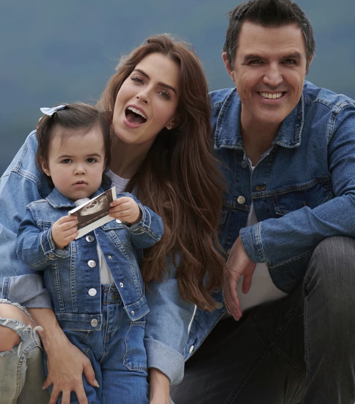 Claudia Álvarez muestra por primera vez los rostros de sus bebés
