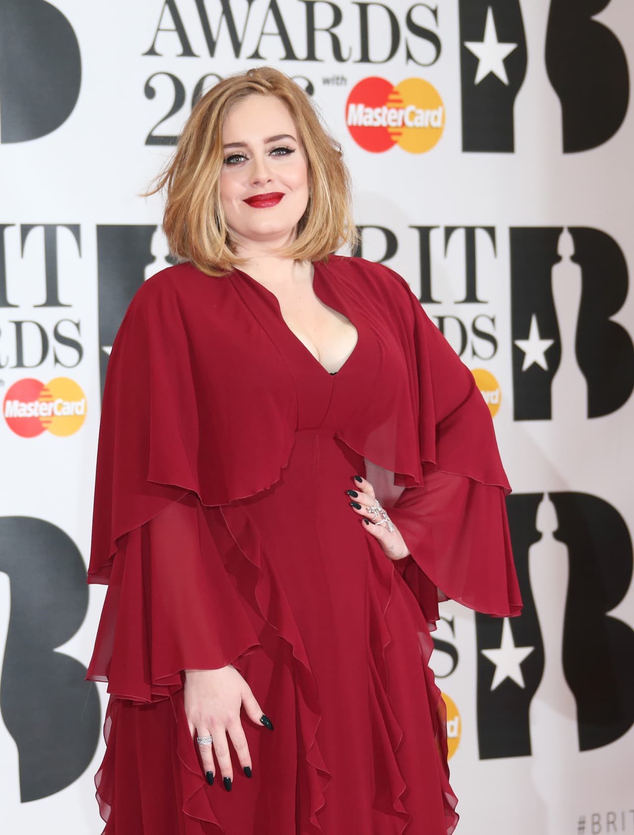 Por fin revelan la estricta dieta a la que se sometió Adele para bajar más de 68 kilos