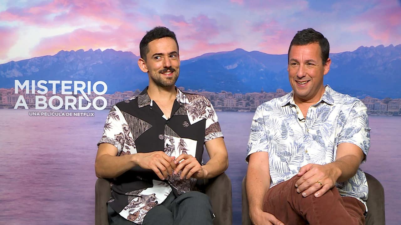 Entrevista: Adam Sandler y Luis Gerardo Méndez estrenan 'Misterio a Bordo'