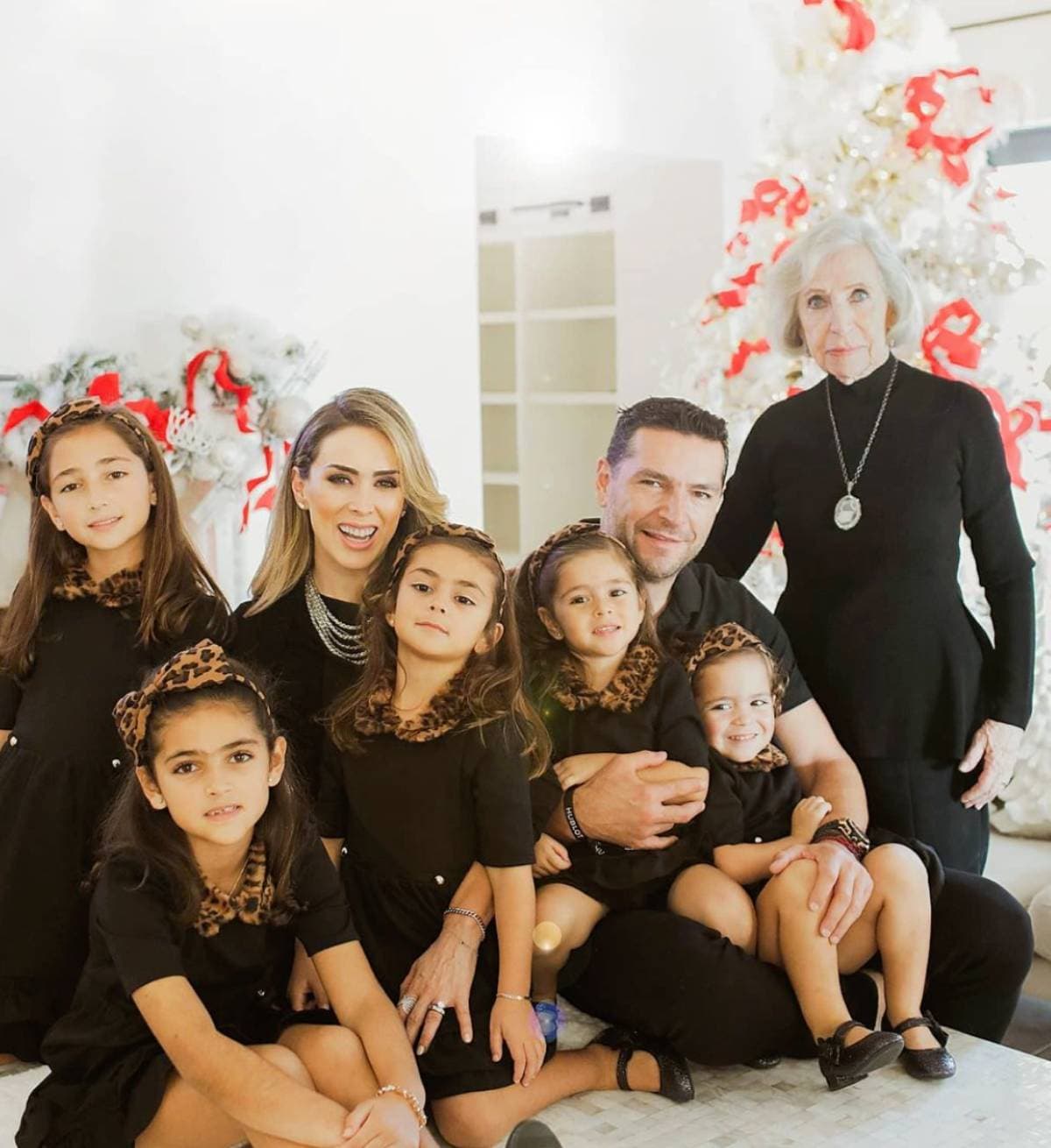 Jacky Bracamontes revela cómo se lleva con su suegra