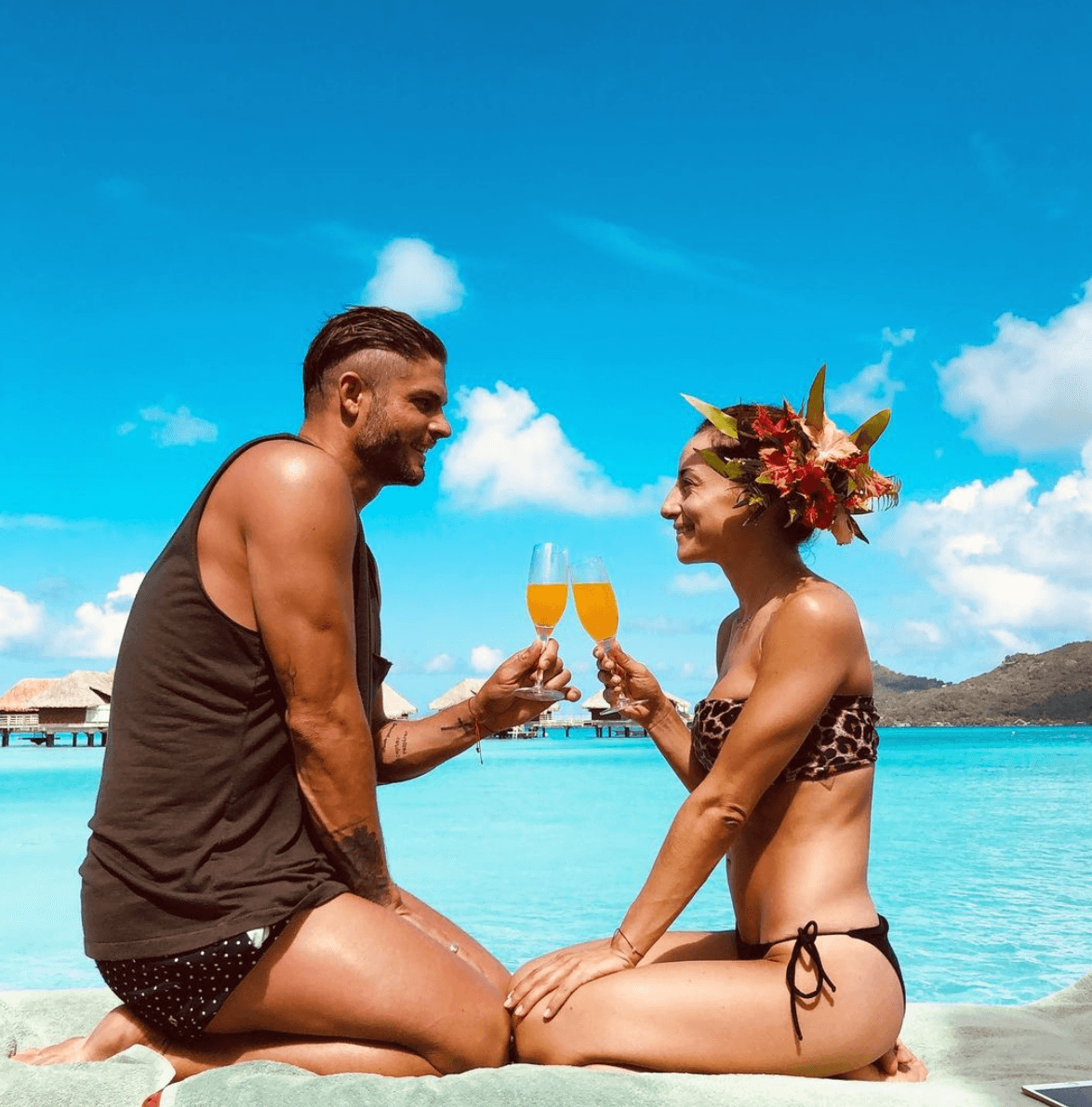 En el cumpleaños número 37 de Marimar, la pareja tuvo unas paradisíacas vacaciones en Bora Bora. 
<br>
<br>Ahí los dos presumieron que estaban muy enamorados. 
<br>
<br>Al finalizar este viaje de ensueño, ella escribió: “Q bonito viaje hicimos 
<a href="https://www.instagram.com/horaciopancheri/">@horaciopancheri</a> gracias por seguirme en mis locuras viajeras, sabes q es una de mis pasiones y me encanta compartirlo contigo !! Te amo, “Maruru”.