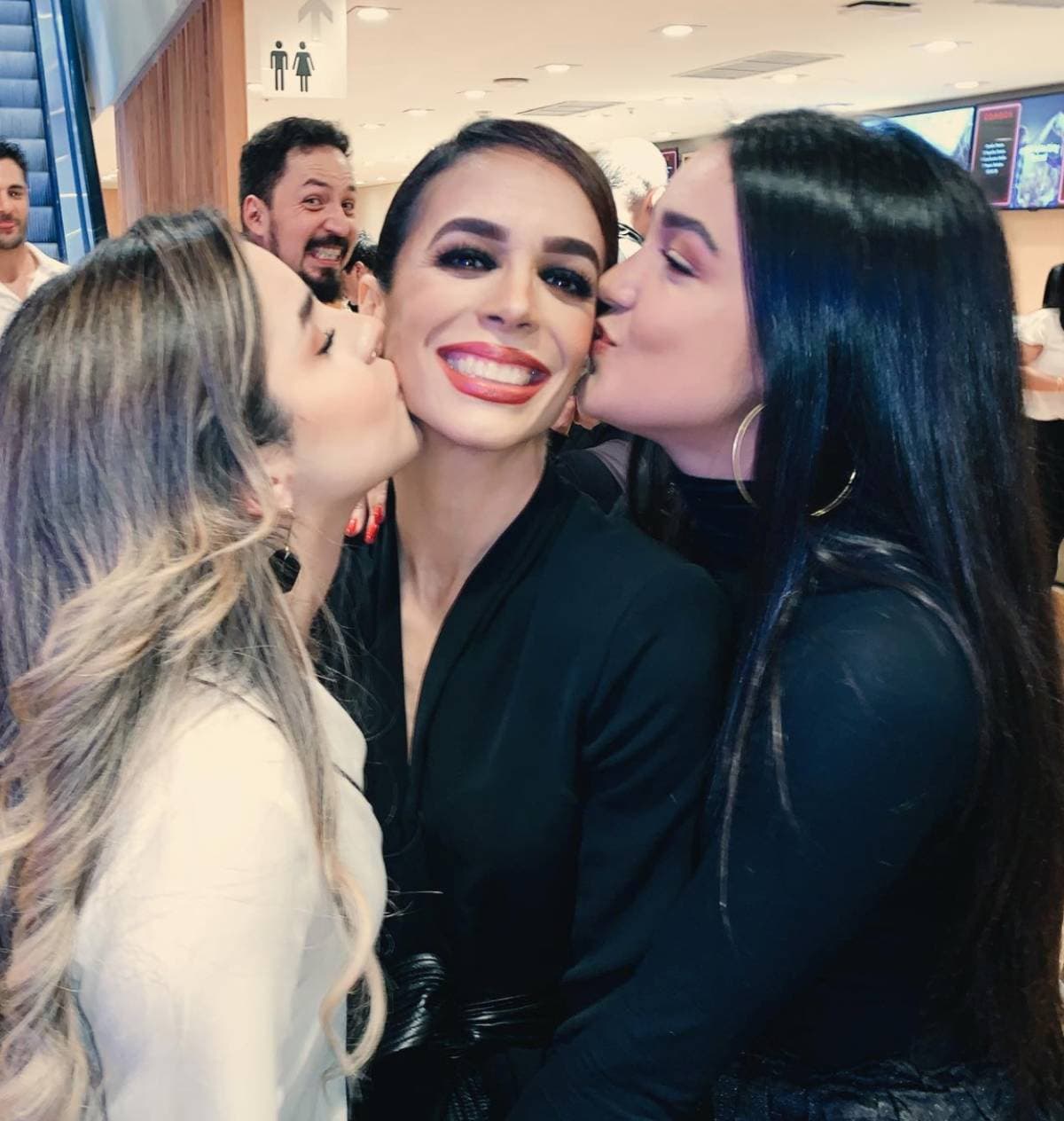 Biby Gaytán celebra los 25 años de su hija, Ana Paula
