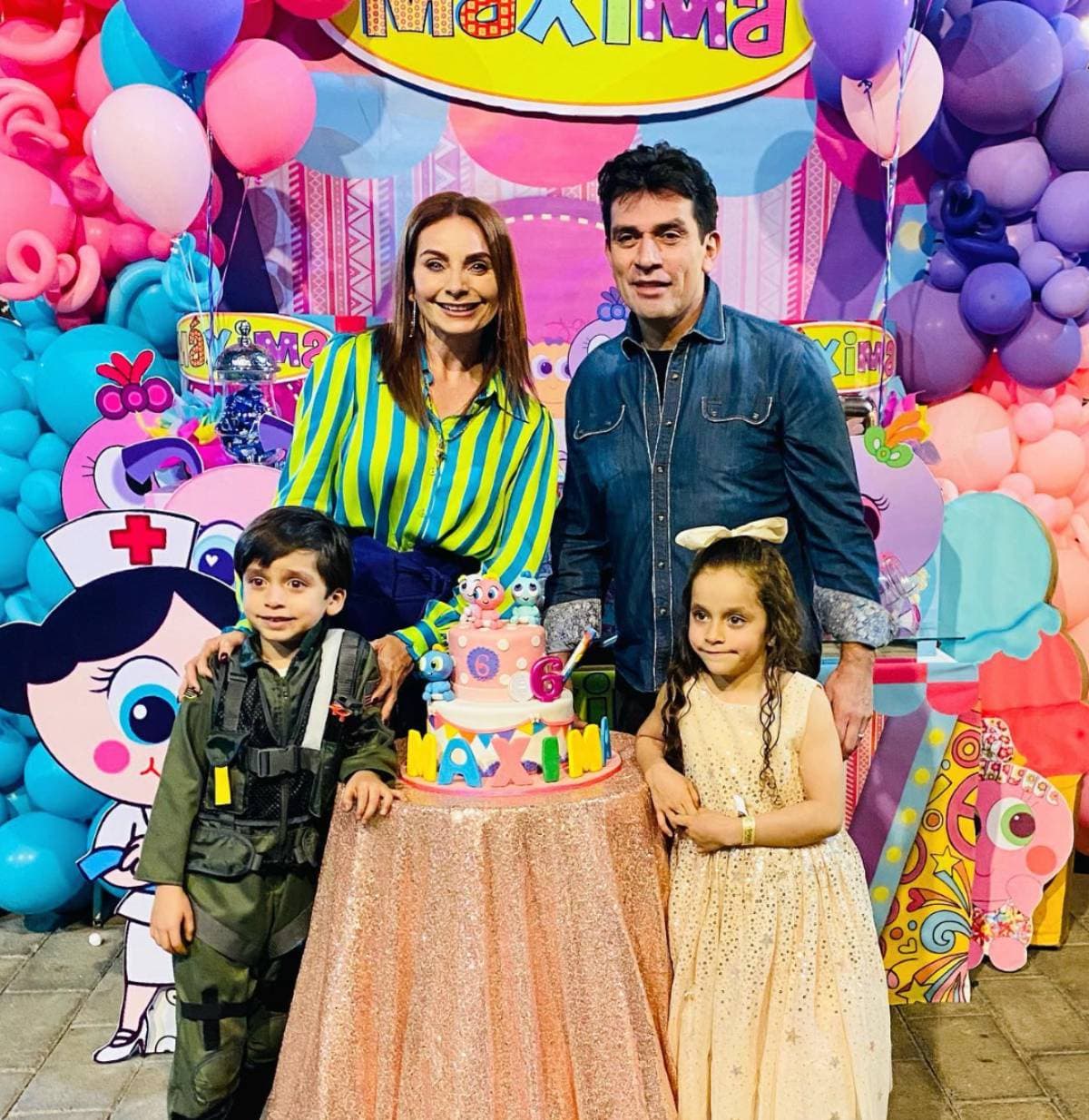 Elizabeth Álvarez revela que sus hijos no saben que ella y Jorge Salinas son actores