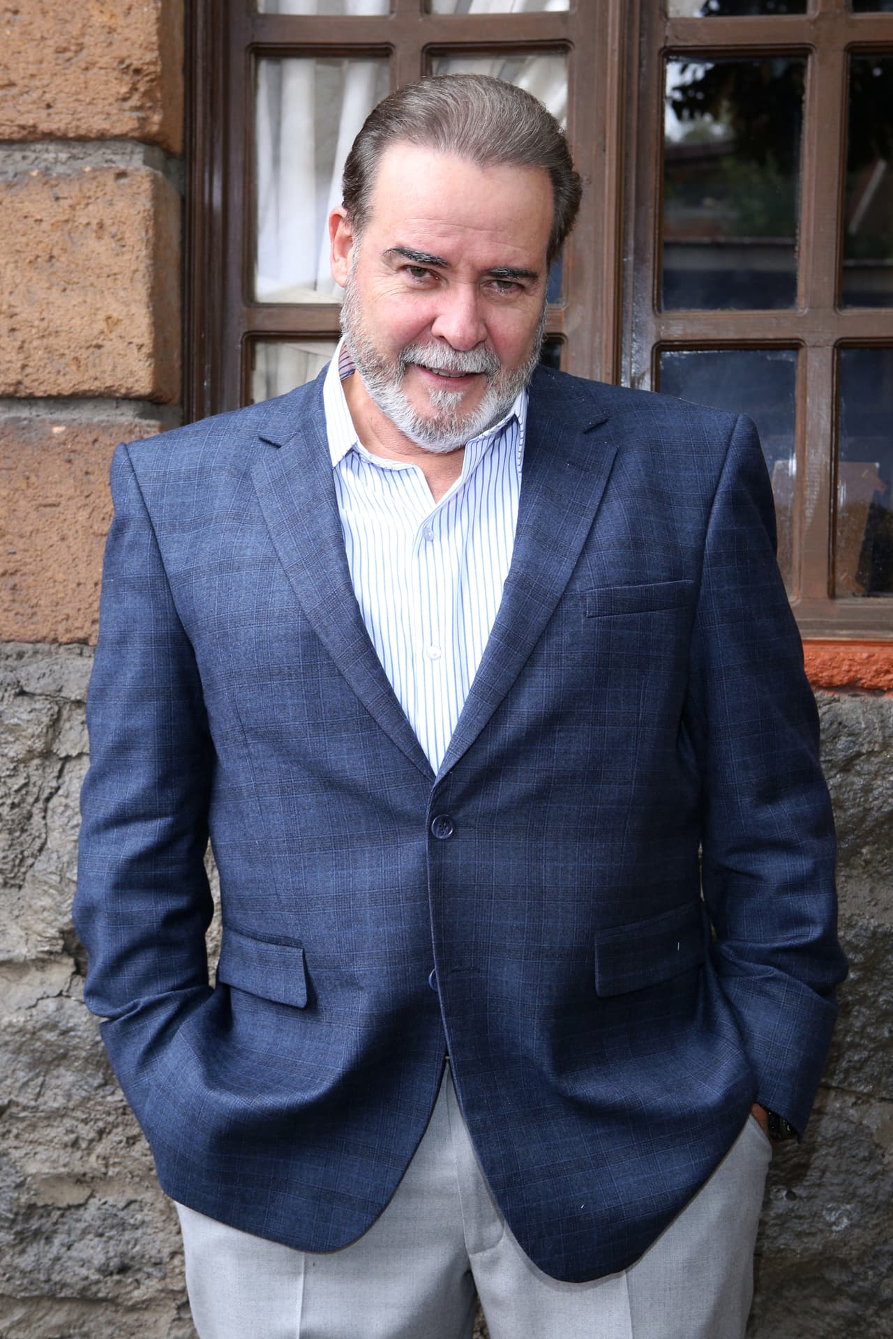 No solo ha destacado en televisión, también tiene una gran trayectoria en cine y teatro.