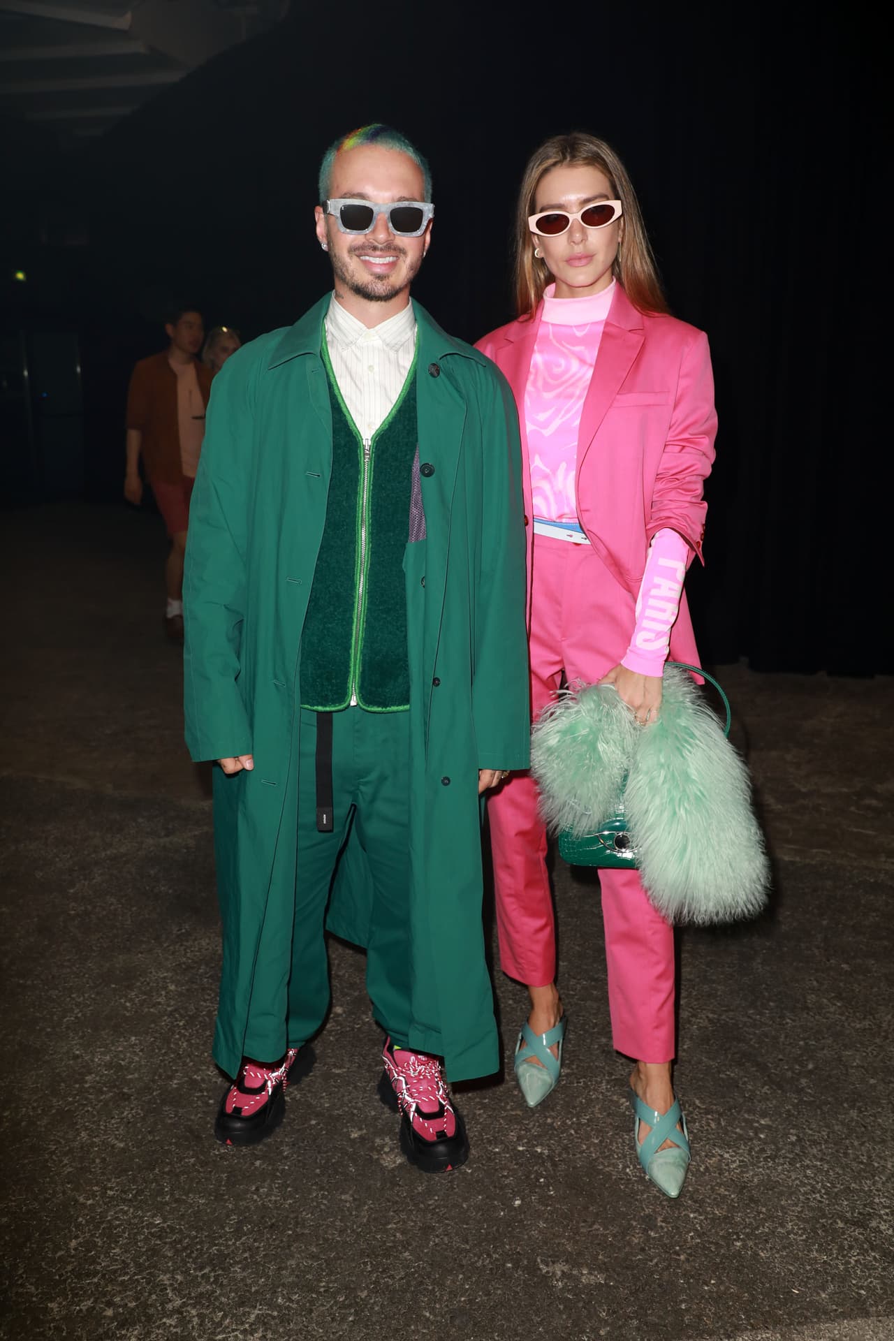 J Balvin confirma que será papá al posar junto a Valentina Ferrer en la portada de una revista