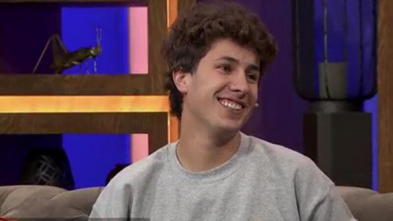 Juanpa dice que de niño no se consideraba atractivo y era "medio raro"
