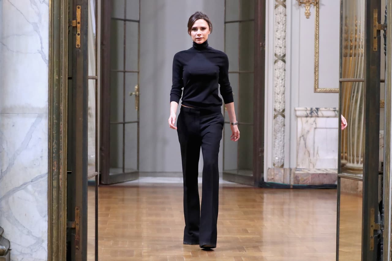 NEW YORK, NY - FEBRUARY 11: Designer Victoria Beckham walks the runway at Victoria Beckham - fashion show February 2018 during New York Fashion Week on February 11, 2018 in New York City. (Photo by JP Yim/Getty Images)