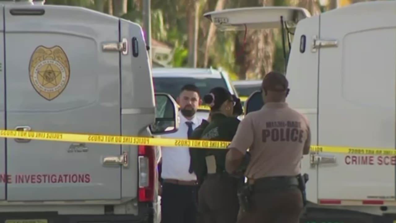 Investigan la muerte a tiros de un hombre y una mujer en una vivienda del suroeste de Miami-Dade