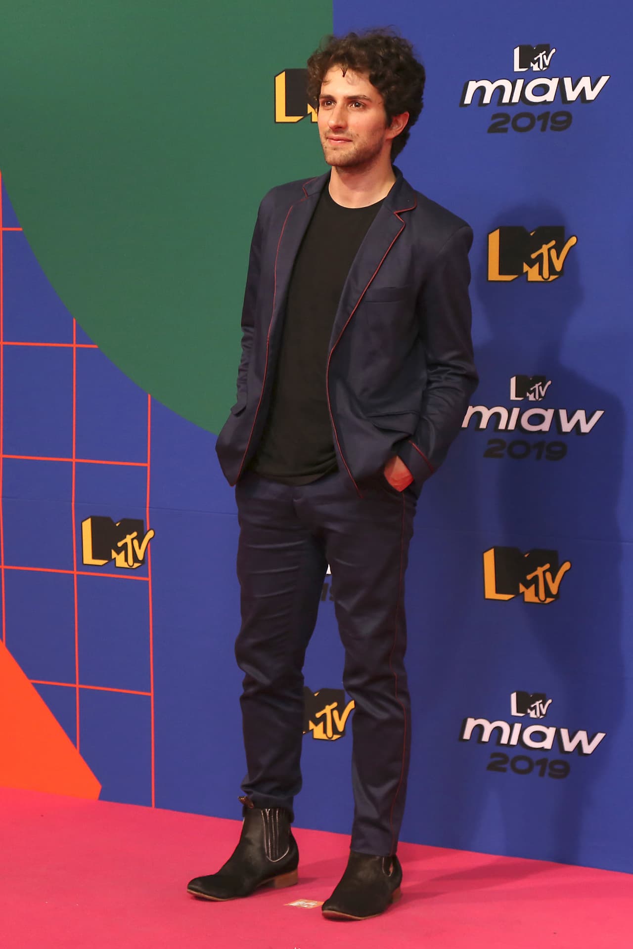 Desde muy joven estuvo en contacto con el mundo del espectáculo, ya que es hijo del director de fotografía Sergio Yazbek y de la actriz Patricia Bernal, debutando en 2009 con la cinta ‘Daniel y Ana’, apareciendo en otros filmes como ‘Los Paisajes’ (2015) y ‘Sangre alba’ (2016).