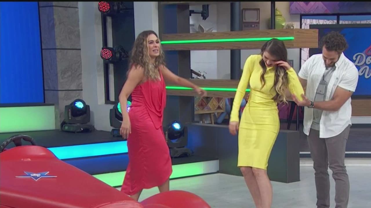 Marlene Favela se queda sin zapato en plena transmisión en vivo del programa "Hoy"