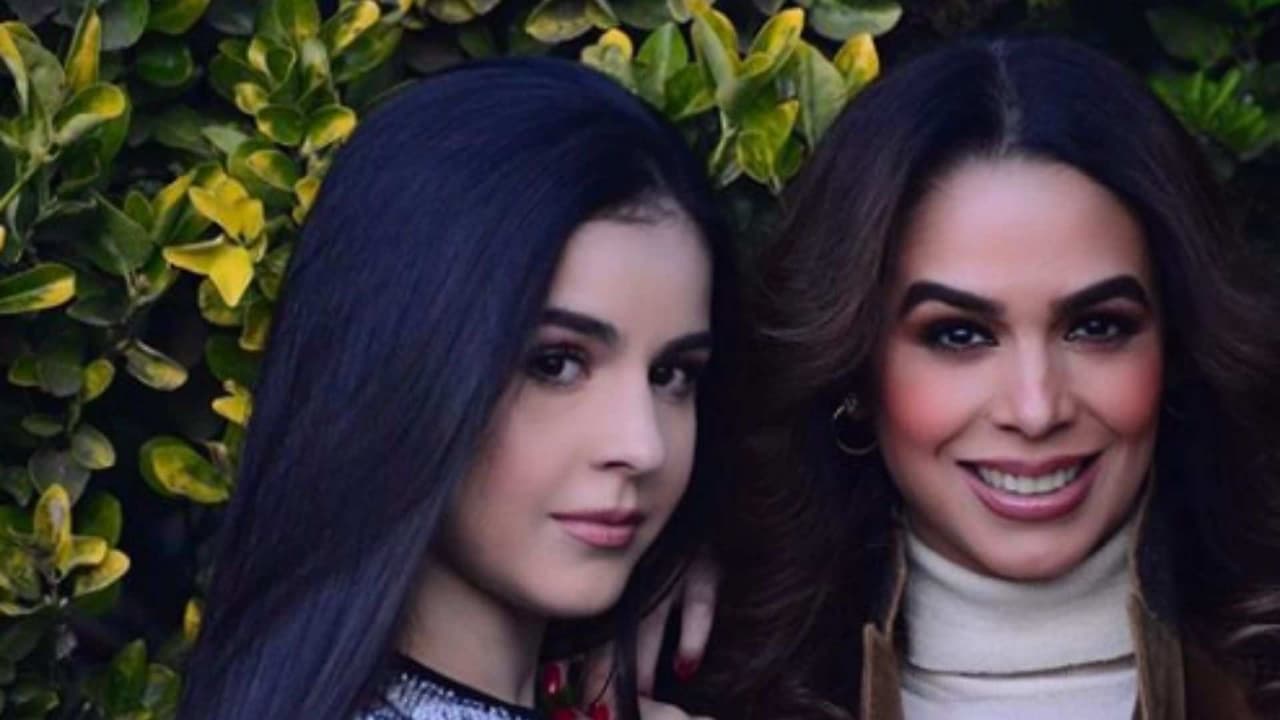El increíble parecido entre la hija de Biby Gaytán y Camila Sodi