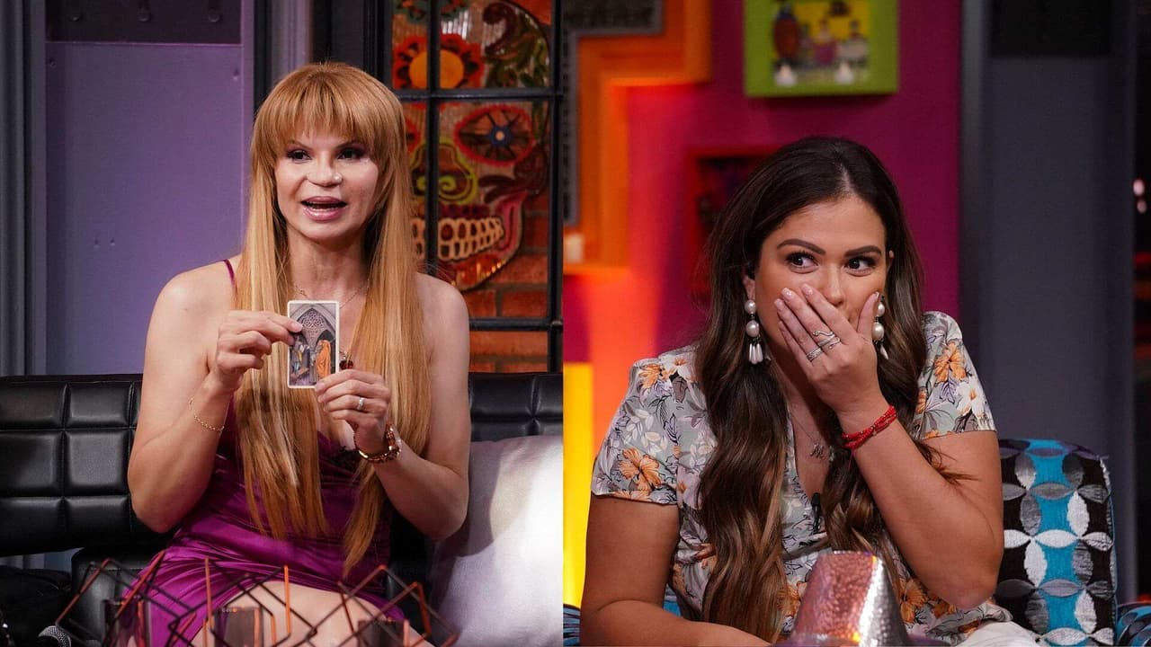 Mhoni Vidente predice que Mariana Echeverría será mamá de una niña
