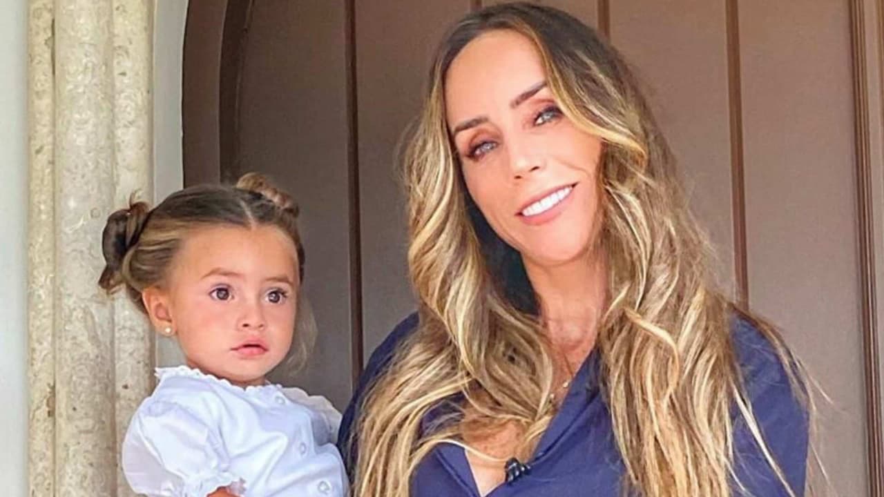 Inés Gómez Mont comparte tierno y gracioso video de su hija María en Tik Tok