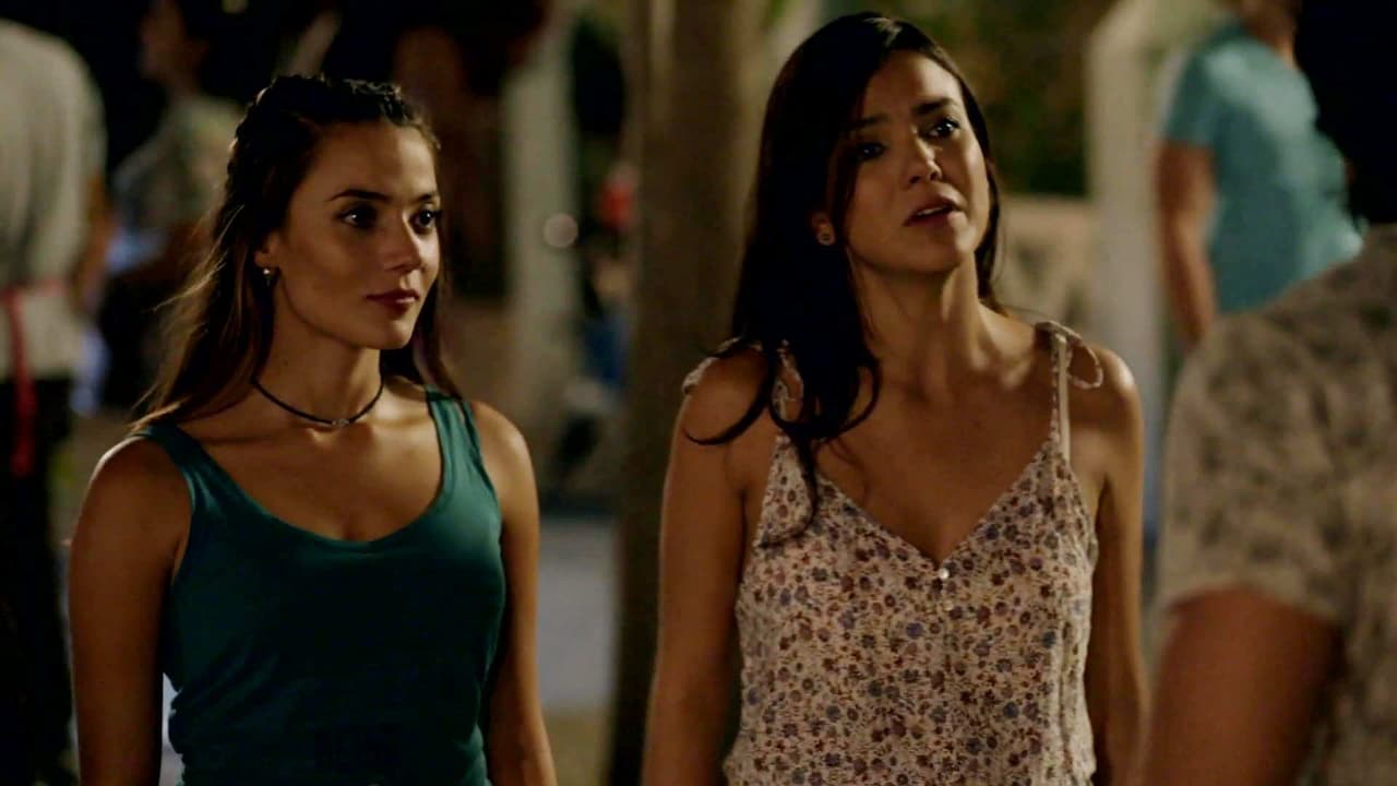 Sin Senos Sí Hay Paraíso: Adriana desea que Jotica sea la pareja de su madre, Vanesa