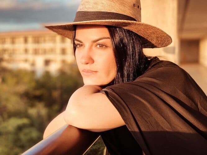 Maite Perroni tuvo que ir a terapia