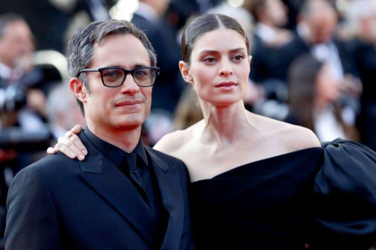 Gael García felicta por el día de las madres a su pareja, Fernanda Aragonés.