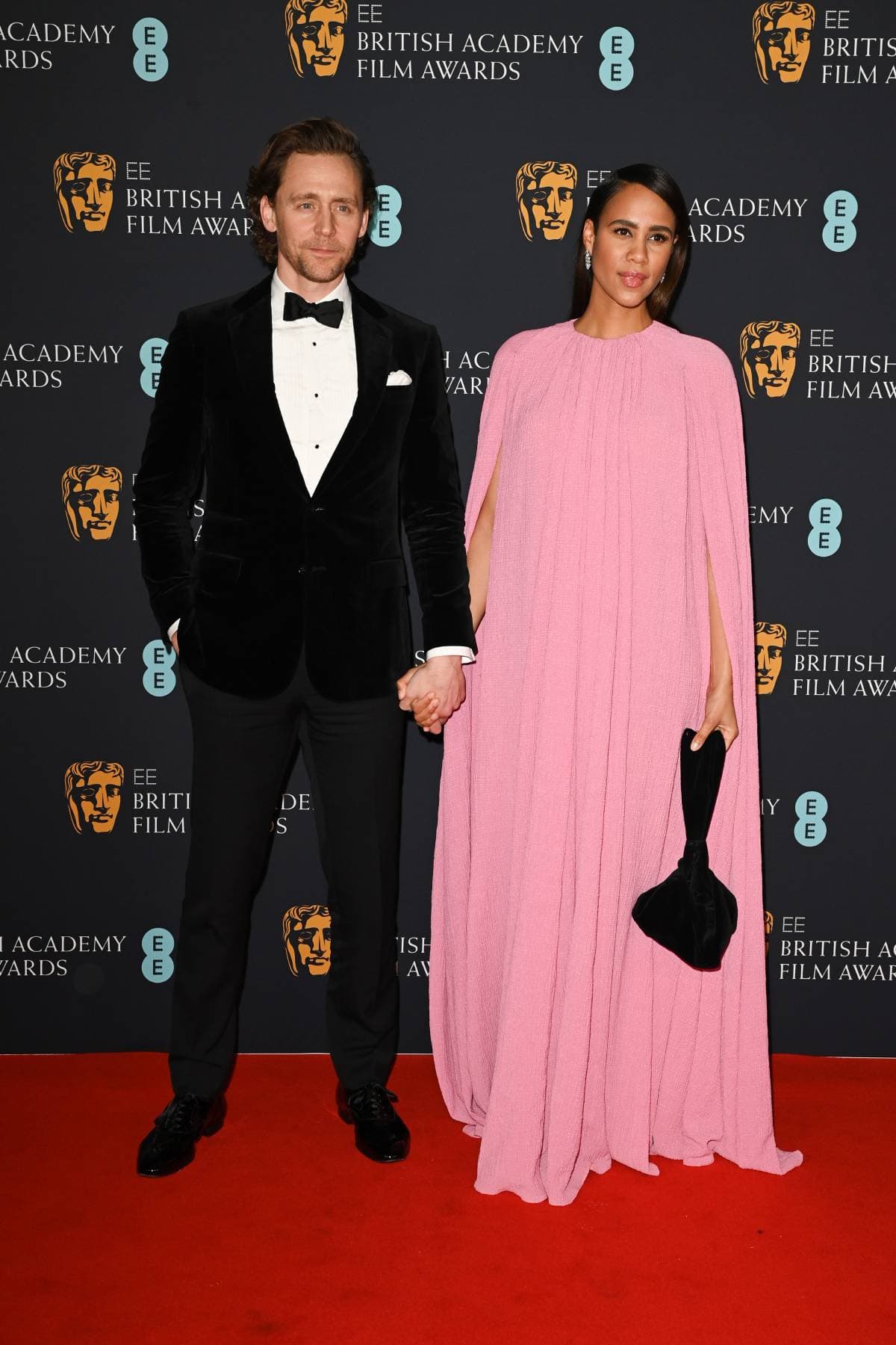 Tom Hiddleston y Zawe Ashton están esperando su primer bebé