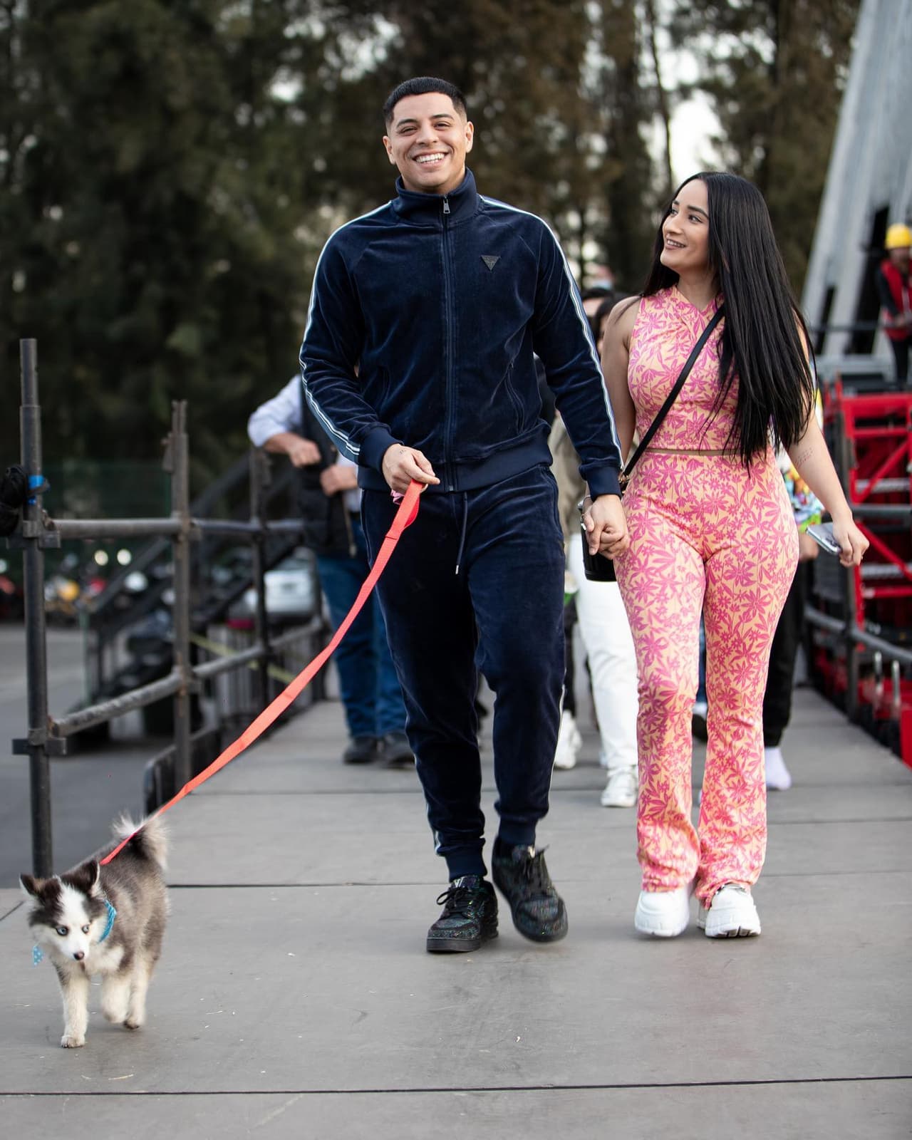 Eduin Caz presume románticas fotos antes de su concierto en la CDMX