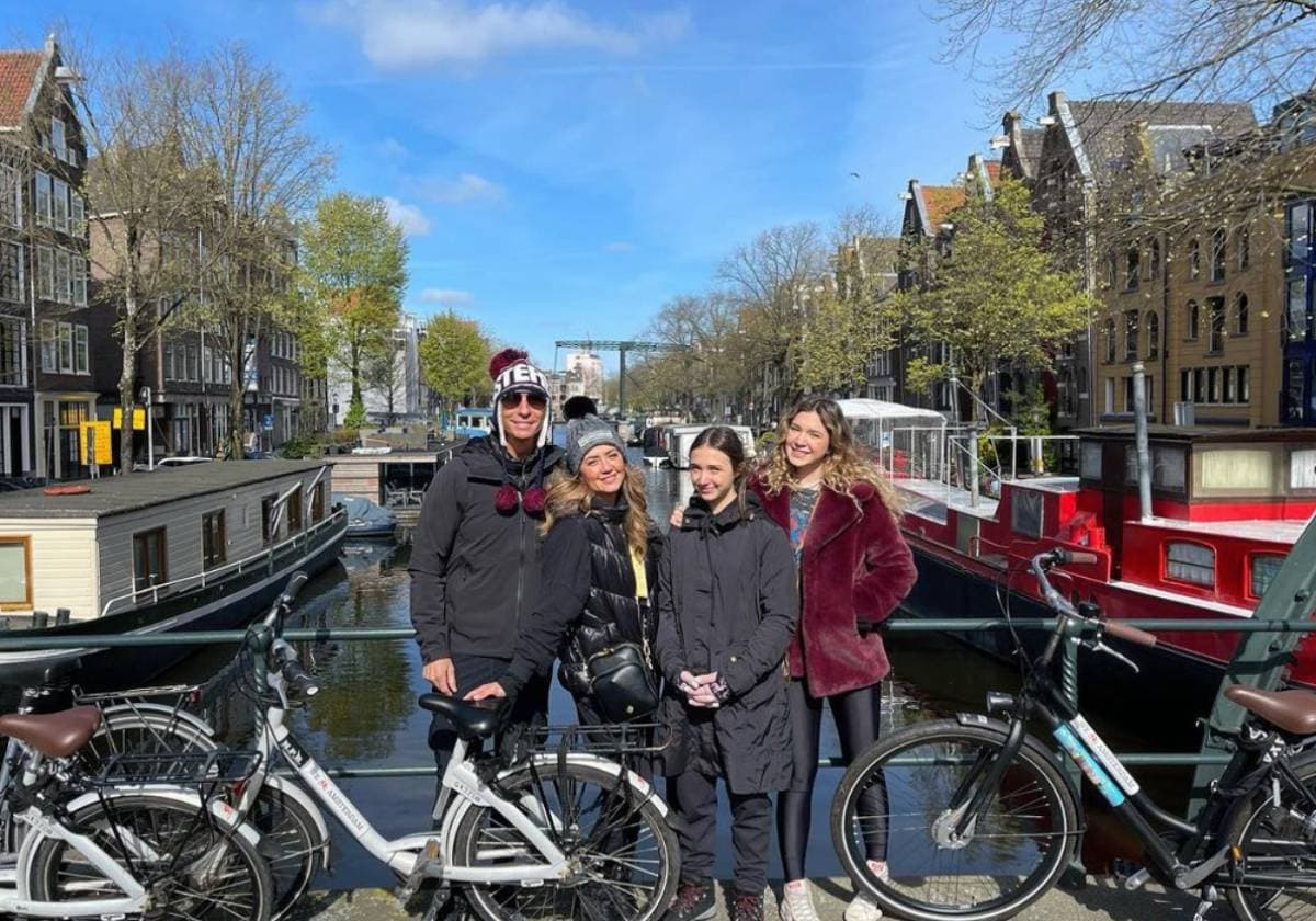 Andrea Legarreta y su familia presumen sus vacaciones en Ámsterdam